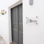 The Wine Cellar House By A Terre Cave Fira (Santorini)