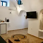The Wine Cellar House By A Terre Cave