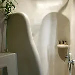 The Wine Cellar House By A Terre Cave Fira (Santorini)