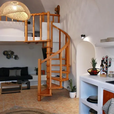 The Wine Cellar House By A Terre Cave Fira (Santorini)
