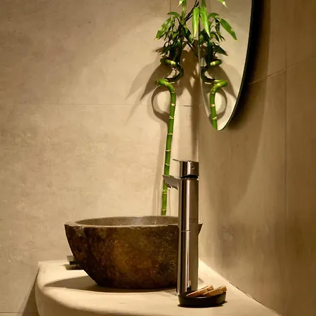فيلة The Wine Cellar House By A Terre Cave *