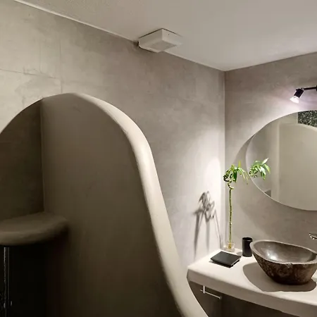 The Wine Cellar House By A Terre Cave Fira (Santorini)